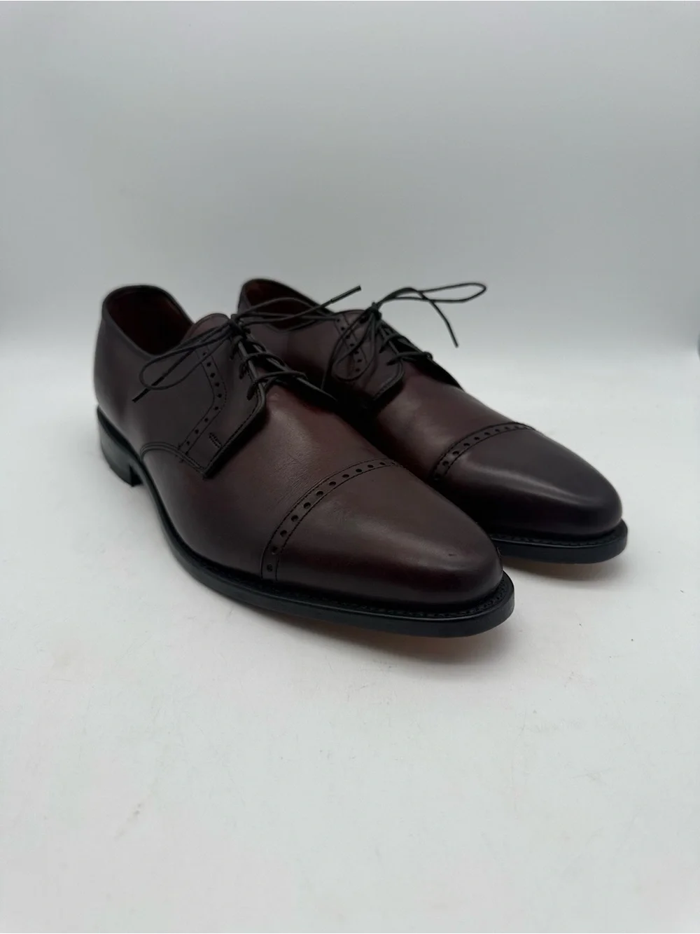 NEW Allen Edmonds Clifton Cap Toe Blucher Brown Mismatch Sz R 11 B / L 10.5 D